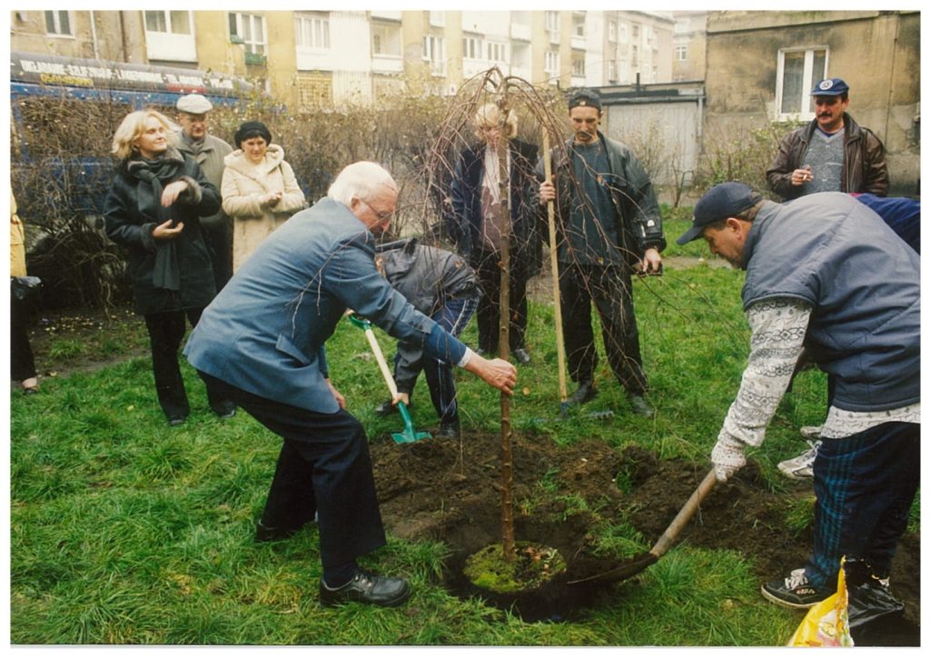 Kopia Projekt Hofbegrünung Turzyn.16.11.2002.Foto Bernhard Müller2-1